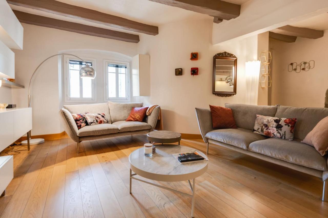 La Tour Du Lac - Beautiful Apartment In The Heart Of Annecy Exterior foto
